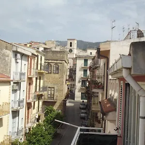Bed & Breakfast Le Due Sicilie, Lascari